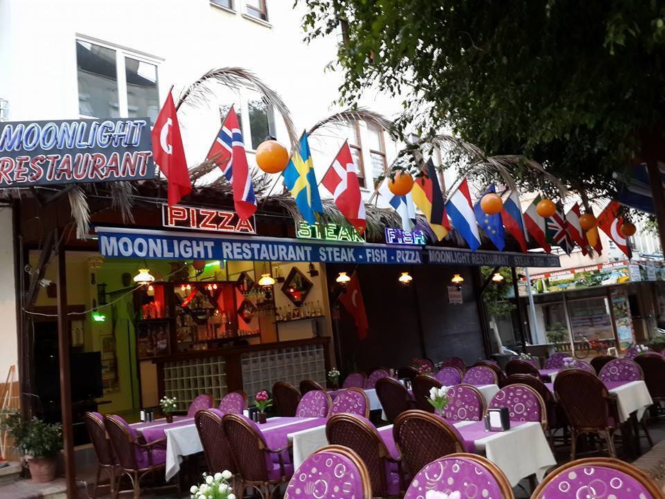 Chefmetin Moonlight Restaurant