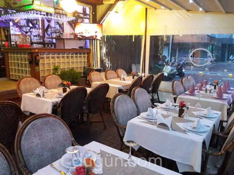 Chefmetin Moonlight Restaurant