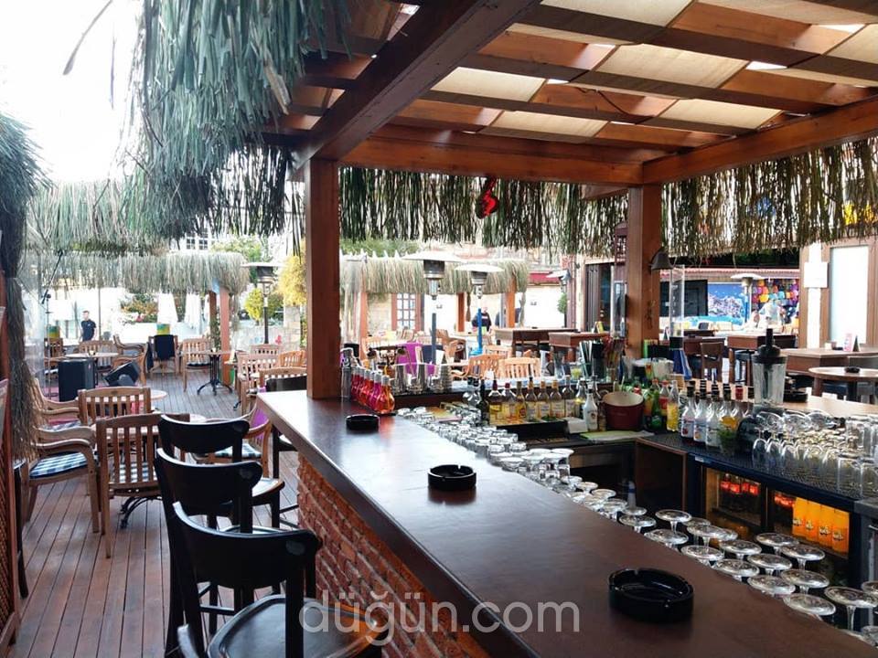 The Royal Castle Bistro