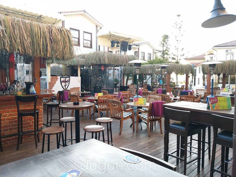 The Royal Castle Bistro