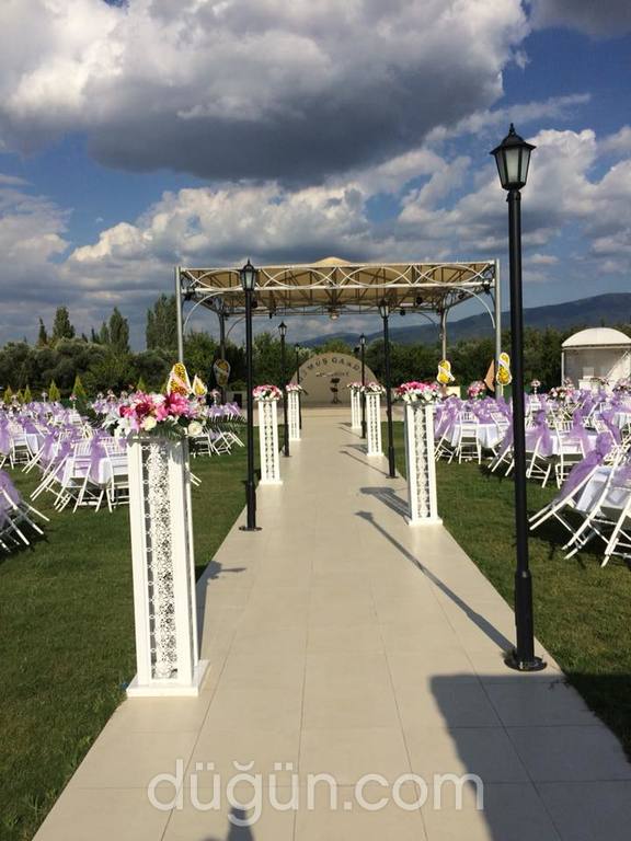 Gümüş Garden Kır Düğünü