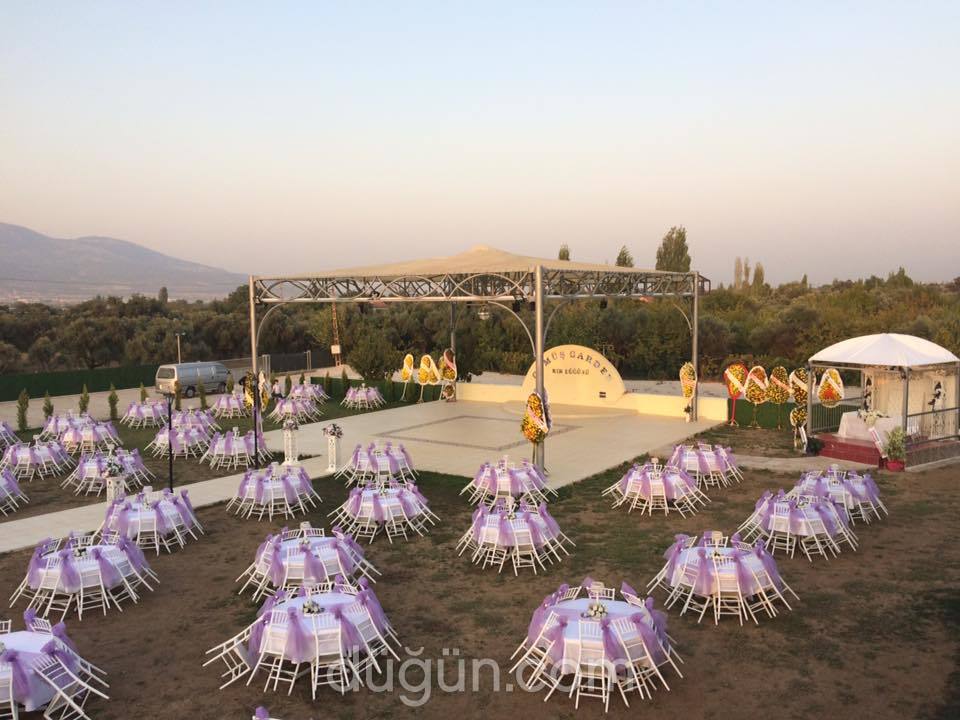 Gümüş Garden Kır Düğünü