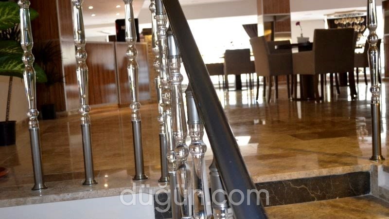 Perama Hotel