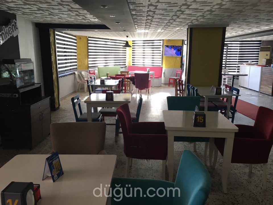 My House Cafe Lounge