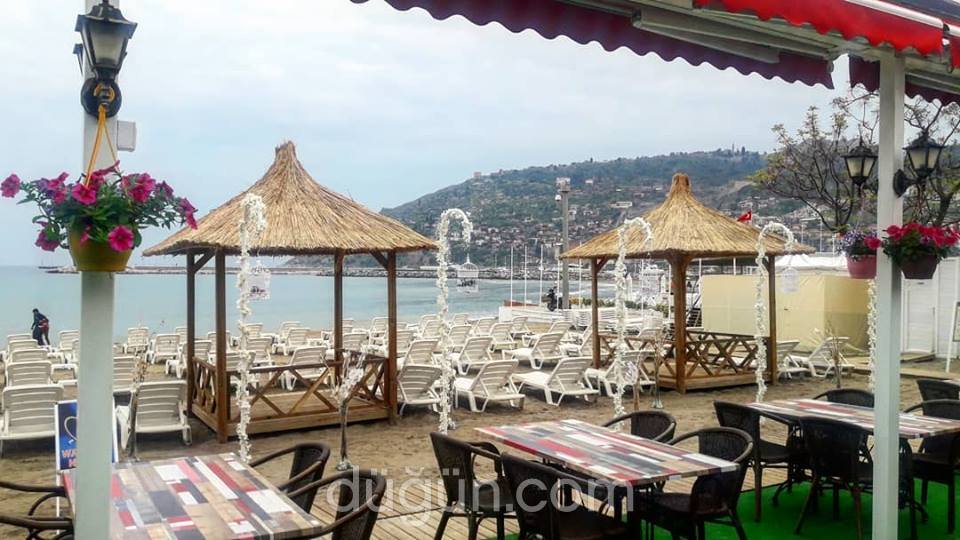 Sorti by Neşe Beach