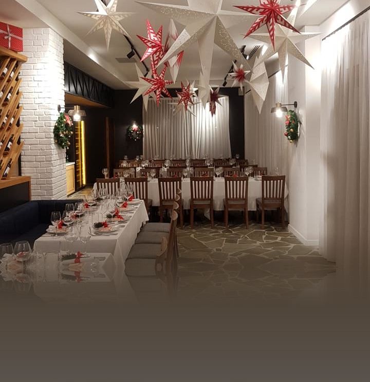 Gillham Wineyard Hotel
