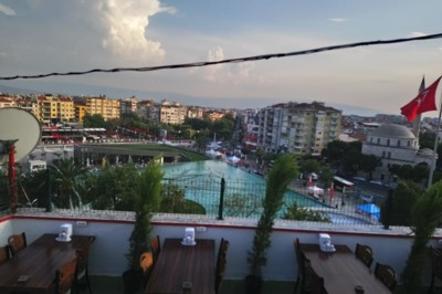 Kalamar Hamsinoz Restaurant