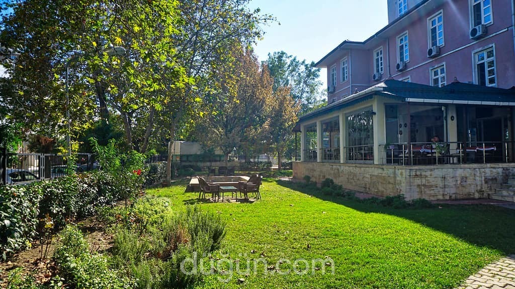 Selçuk Uygulama Oteli