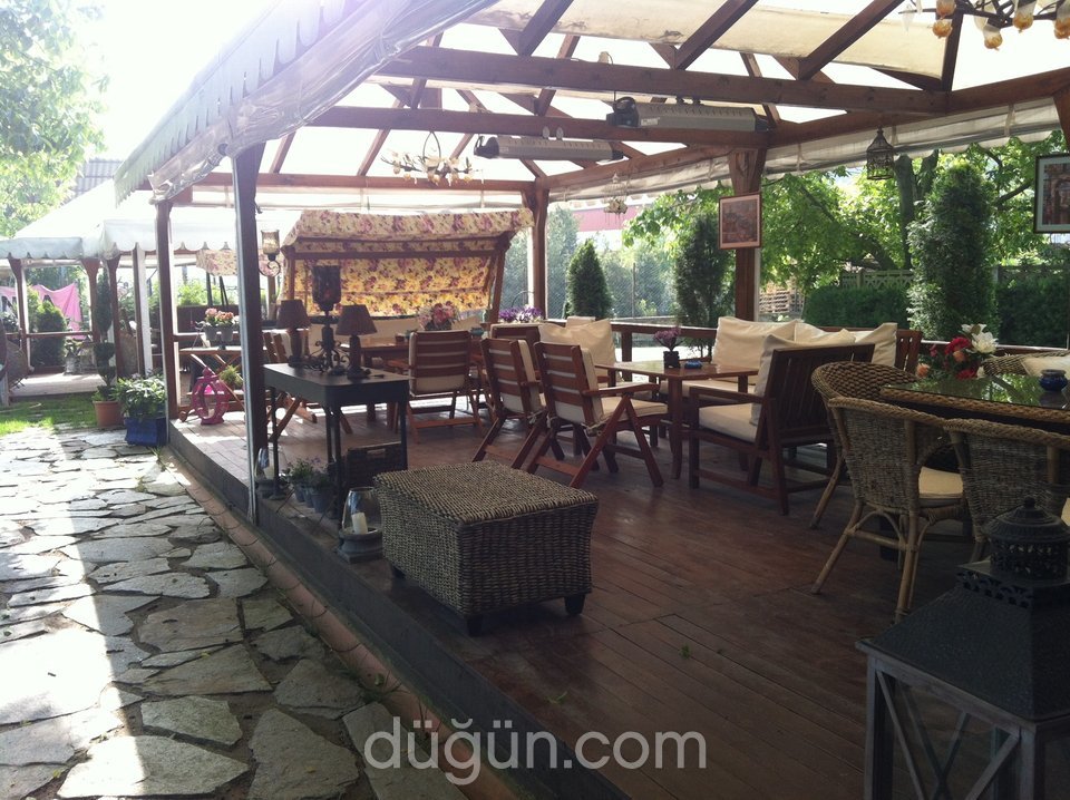 Şerbet Cafe & Restaurant