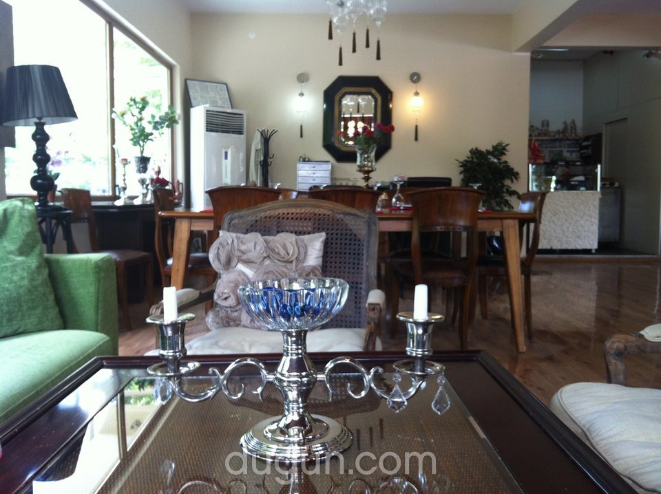 Şerbet Cafe & Restaurant