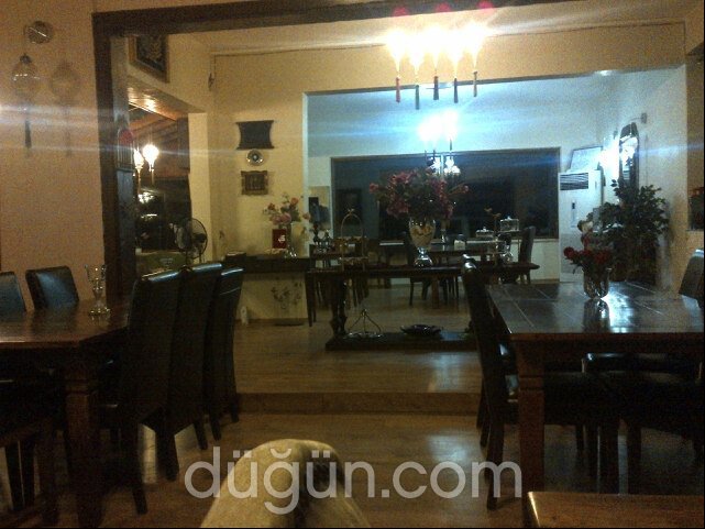 Şerbet Cafe & Restaurant