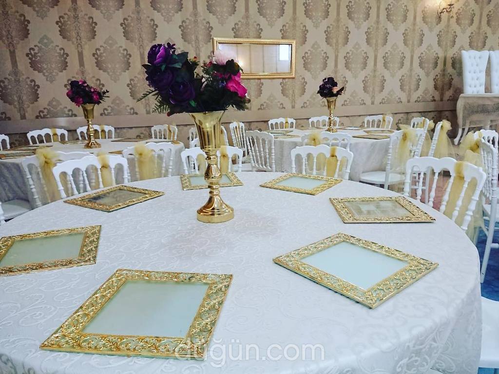 Karapürçek Sultan Sarayı