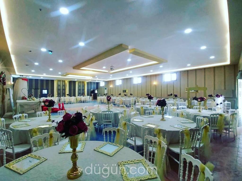 Karapürçek Sultan Sarayı