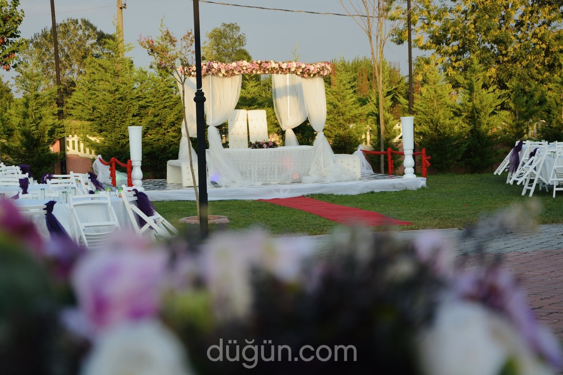 Hanlı Kır Bahçesi
