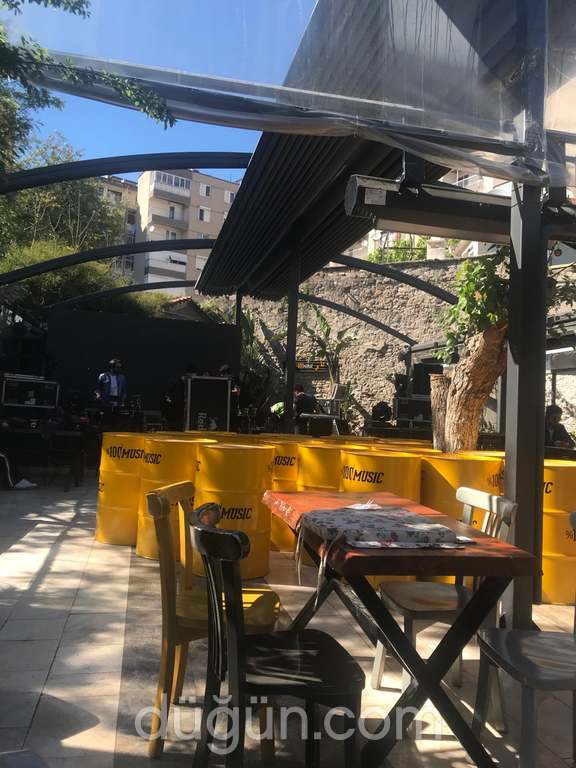 Buenas Bistro & Lounge