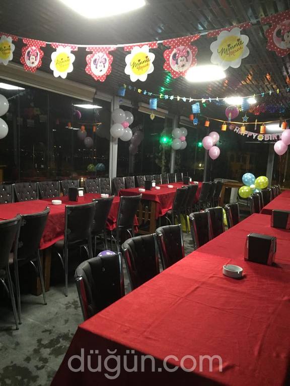 Çardak Cafe & Restaurant