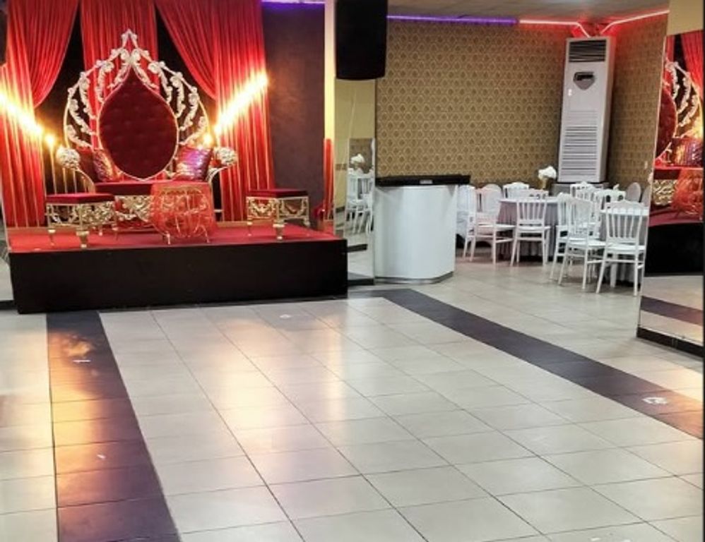 Cadde Kına Nişan Salonu