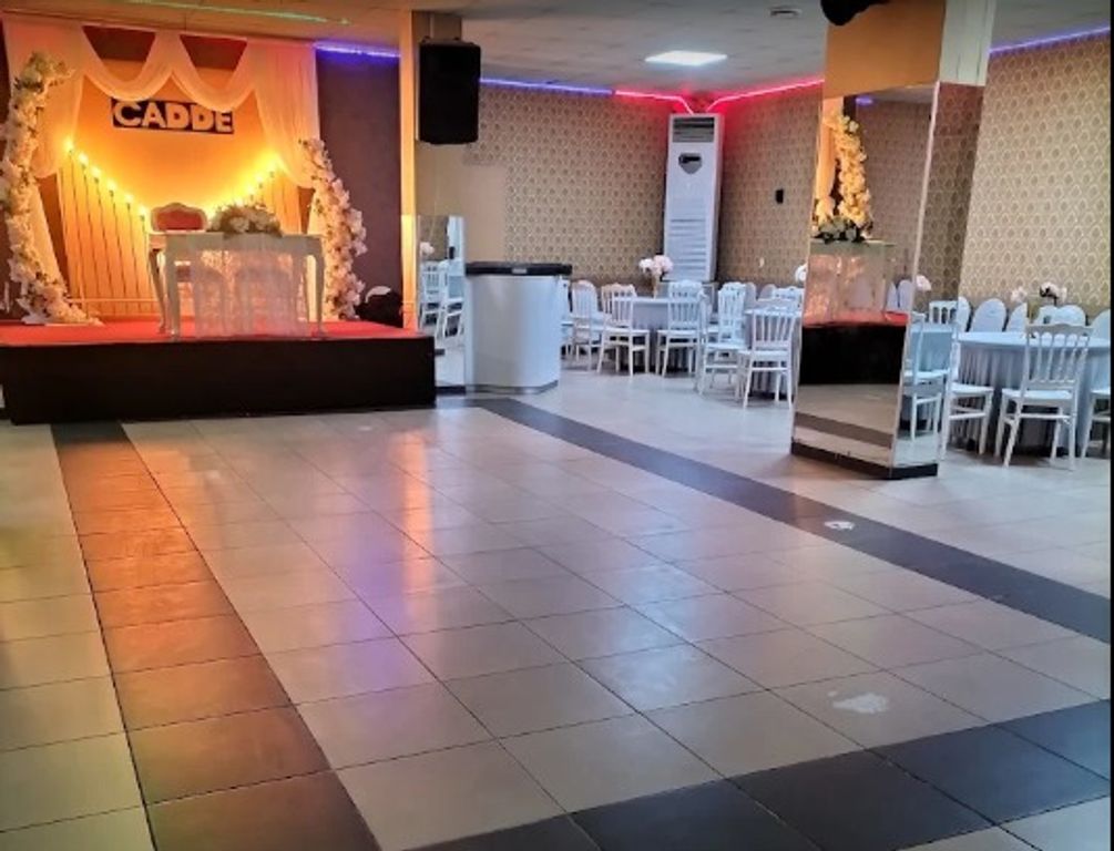 Cadde Kına Nişan Salonu