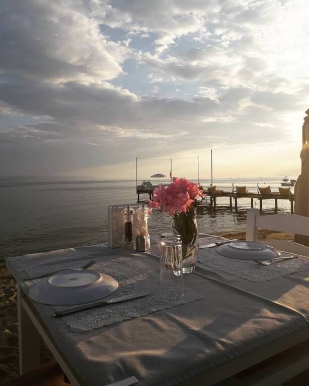 Pier Restaurant