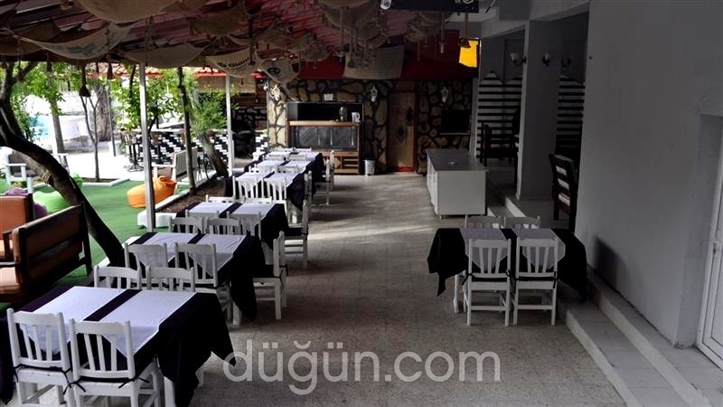 Nicholas Garden Hotel