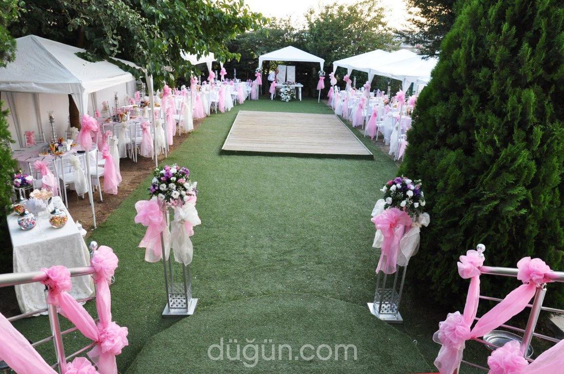 Aşçıoğlu Harun Usta Kır Bahçesi