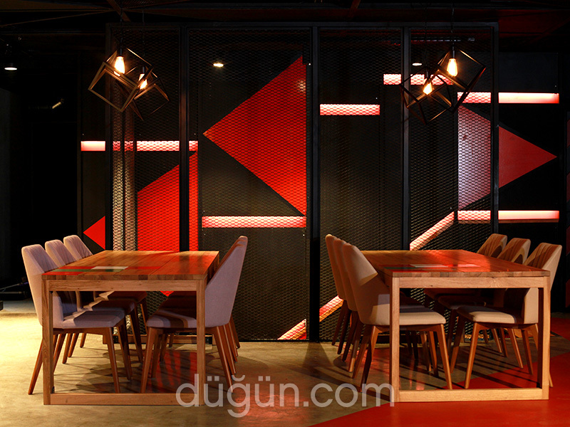 Rubik's Cafe & Bistro