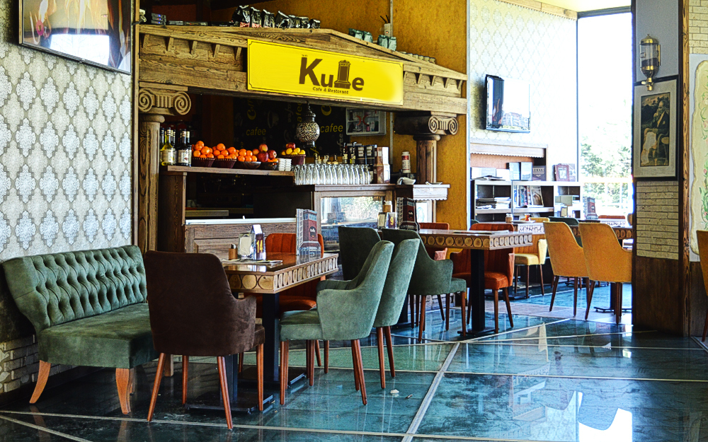 Cafe Kule & Restaurant