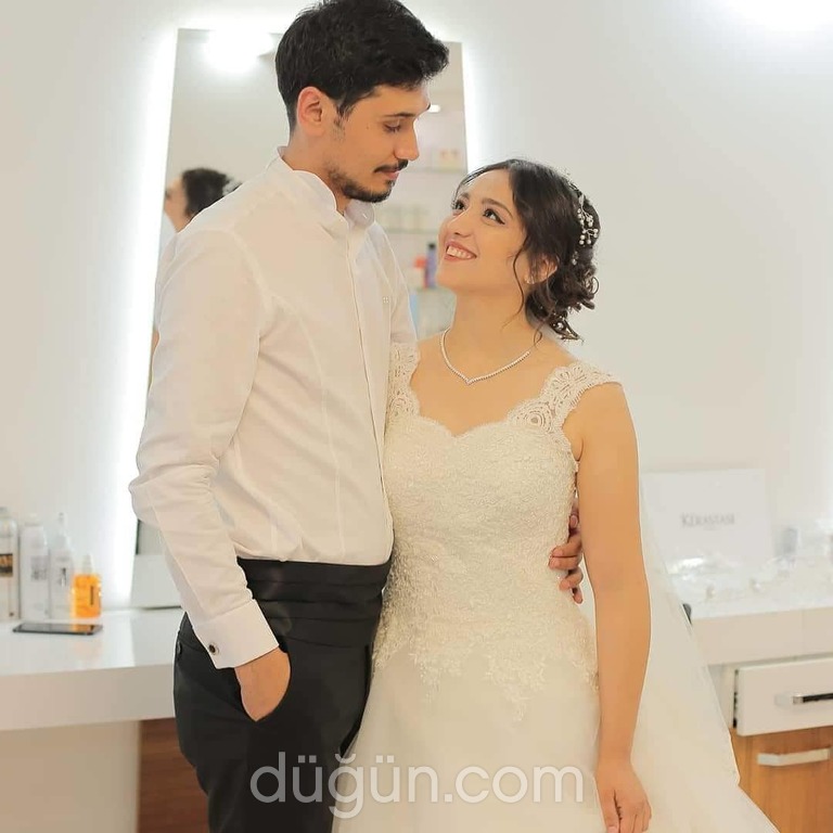 Hairvana - Nirvana Of Hair