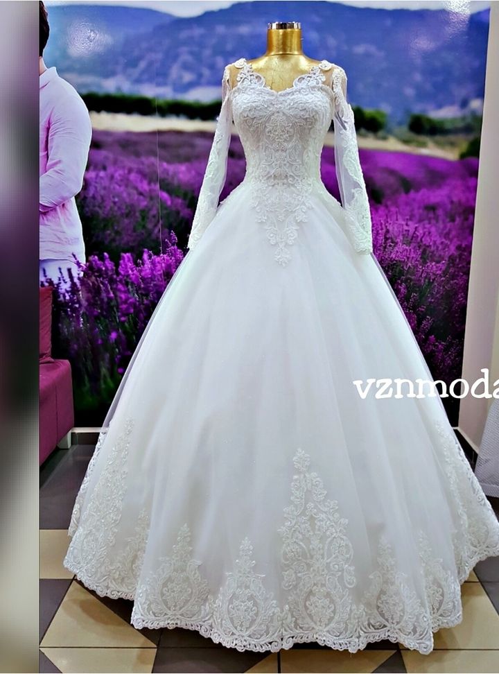 VZN Moda & Gelinlik 15