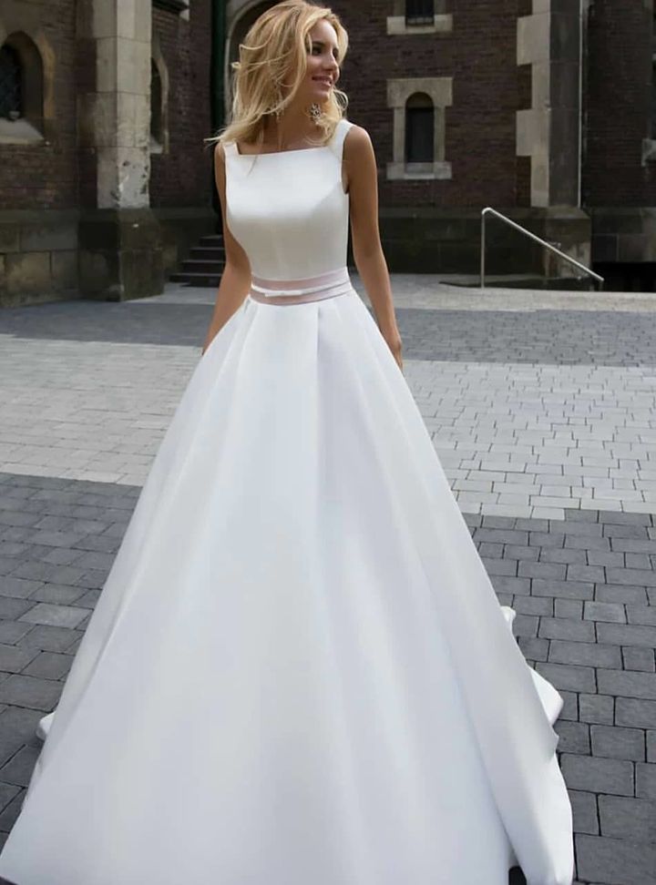 VZN Moda & Gelinlik 26