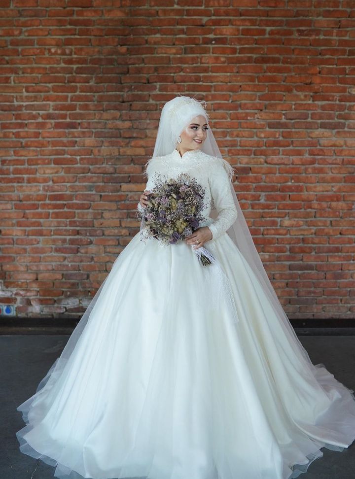 Gülnaz Yıldırım Gelinlik 17