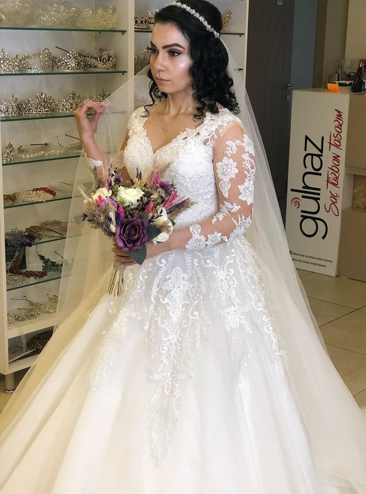 Gülnaz Yıldırım Gelinlik 14