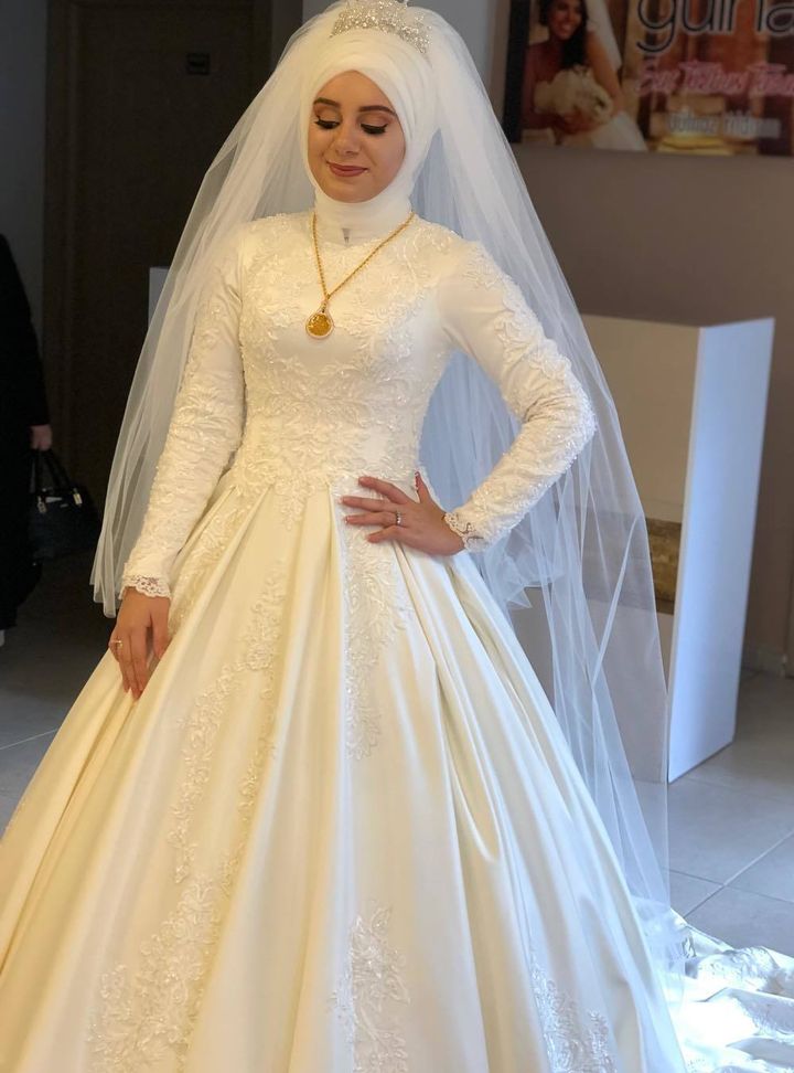 Gülnaz Yıldırım Gelinlik 57