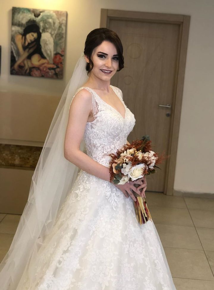Gülnaz Yıldırım Gelinlik 12