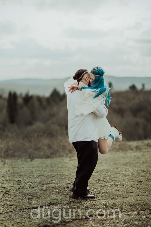 Kalbimizde Düğün Var