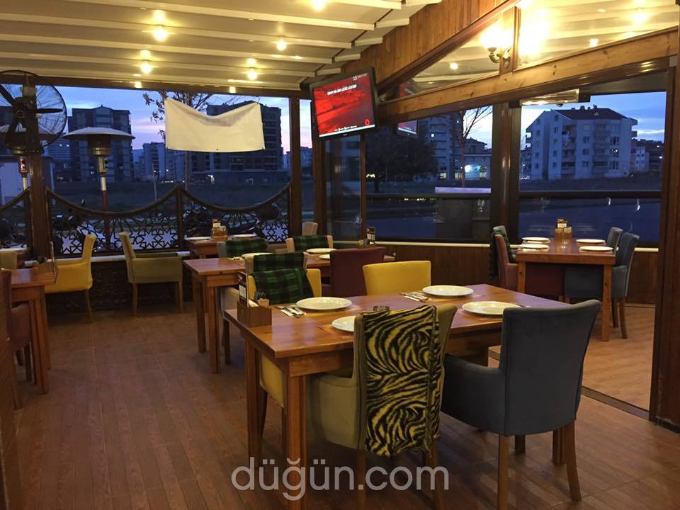 Kaçık 46 Bistro & Pub