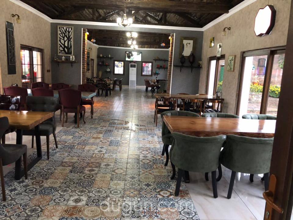 Madradan Restaurant