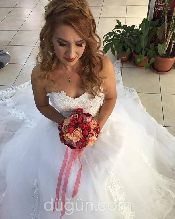 Renk Kuaför Esrin & İbrahim