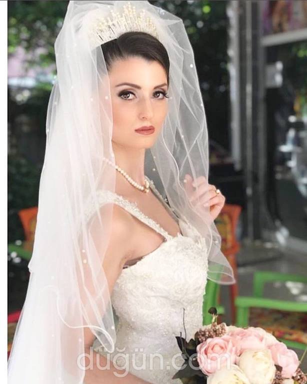 Renk Kuaför Esrin & İbrahim