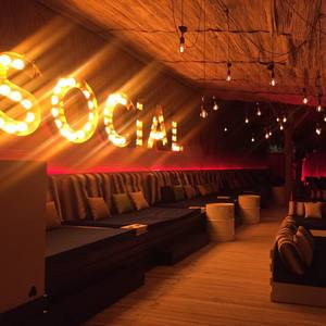 Social Beach Lounge Bar