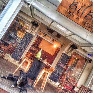 Bilbo Cafe & Bistro