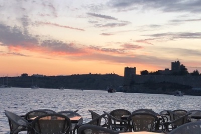 Penguen Cafe & Restaurant