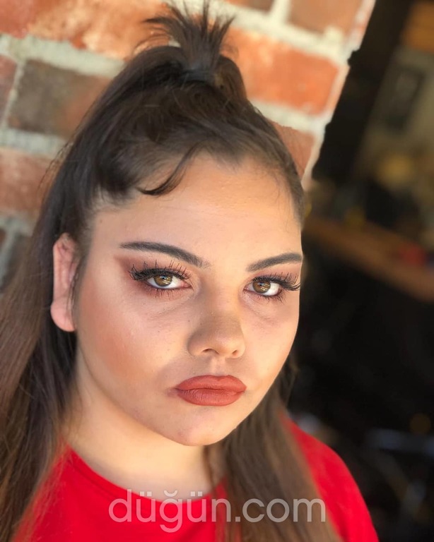 Gözde Ölmez Makeup Studio