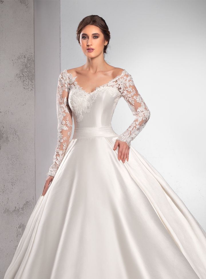 UGB170088 Prenses Kesim V Yaka Romantik Gelinlik