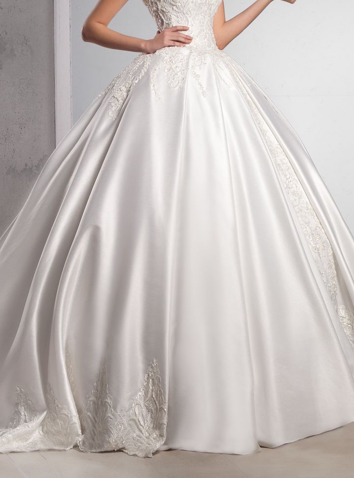 UGB170069 Prenses Kesim Straplez Göğüs Dekolteli Gelinlik