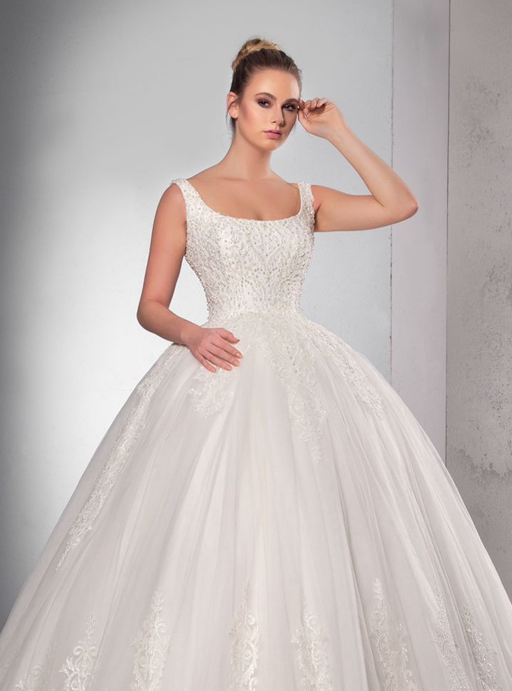 UGB170100  Prenses Kesim Romantik U Yaka Gelinlik