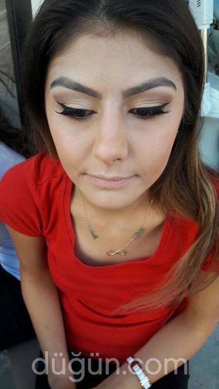 Selection Saç Tasarım ve Güzellik