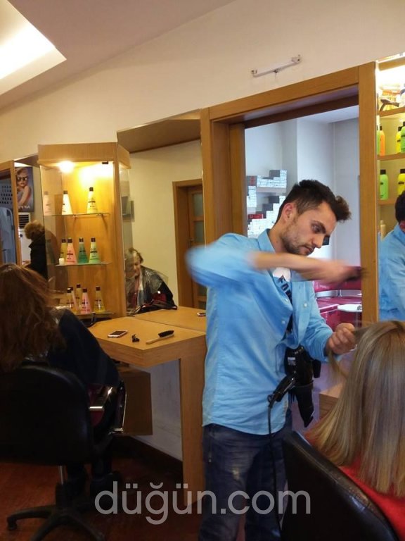 Savaş Tuna Kuaför