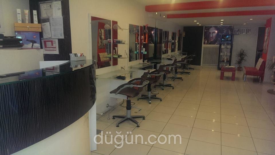 Savaş Tuna Kuaför