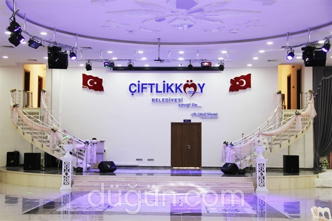 Çiftlikköy Belediyesi Düğün Salonu